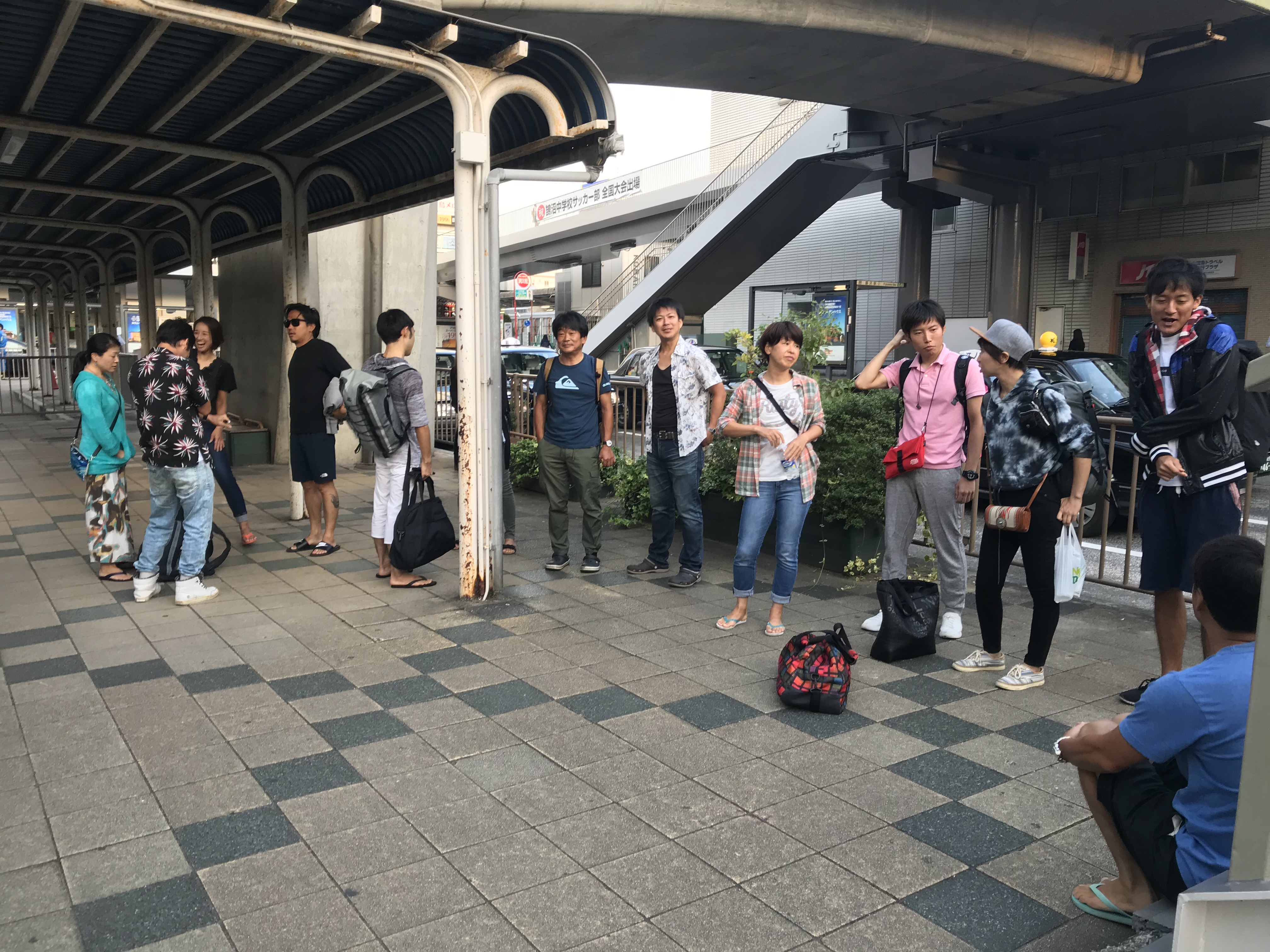 静岡サーフィンツアー 湘南サーフィンスクール ウォータードア