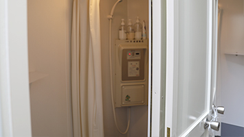 体験・ビギナーサーフィンスクール設備1